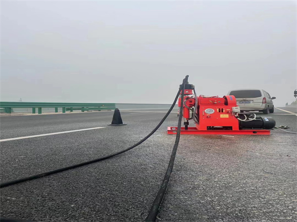 永春马路路基路面开裂下沉注浆加固灌浆