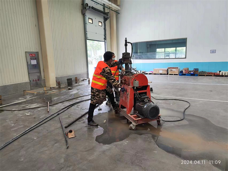 永春厂房地面下沉塌陷注浆加固施工